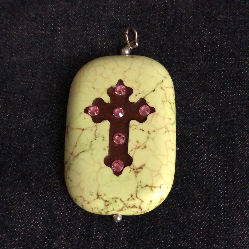 Chartreuse lime green Serpentine pendant